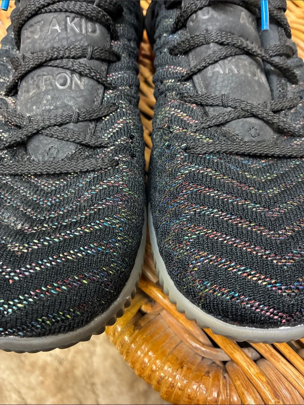 Nike LeBron XVI —I promise - Picture 8 of 8